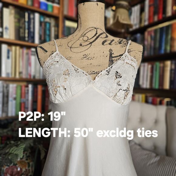Vtg 100% Pure Silk Slip Night Gown M Ivory Lace Hand Embroidered Coquette Bridal - Picture 6 of 16